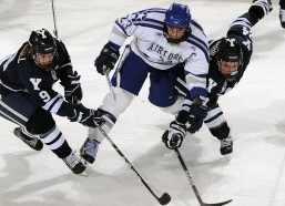 开云_英媒曝利雅得新月瞄准萨拉赫，利物浦对转会持开放态度引足坛震荡